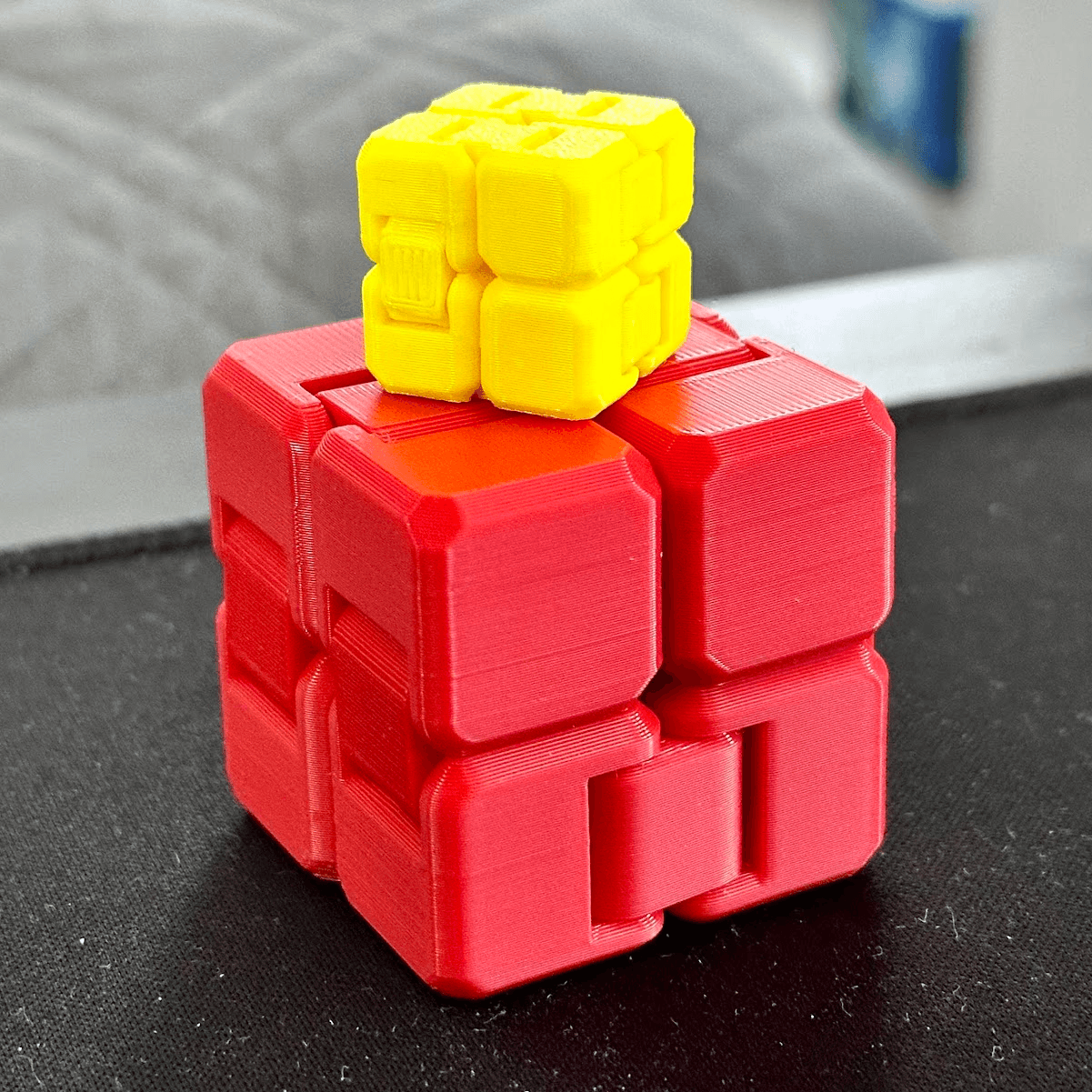Mini Anti-Anti-stress Cube - Image 4
