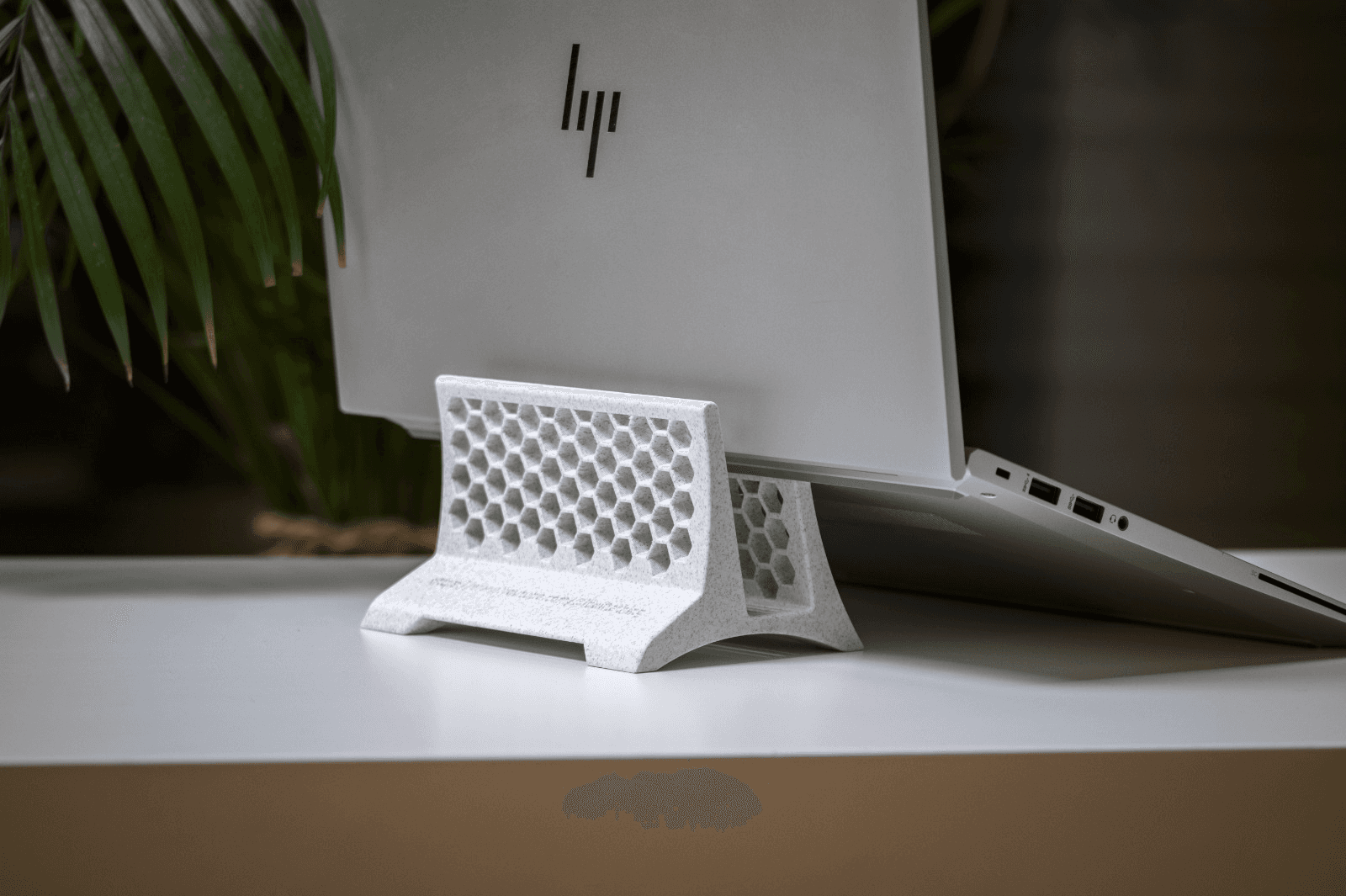 Laptop Support Dual Use - Image 4