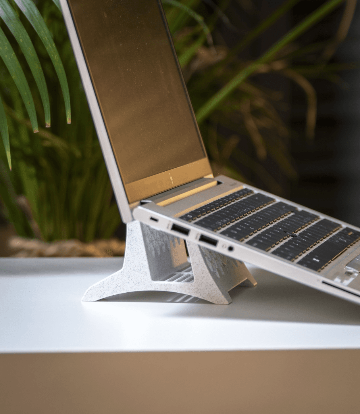 Laptop Support Dual Use - Image 5