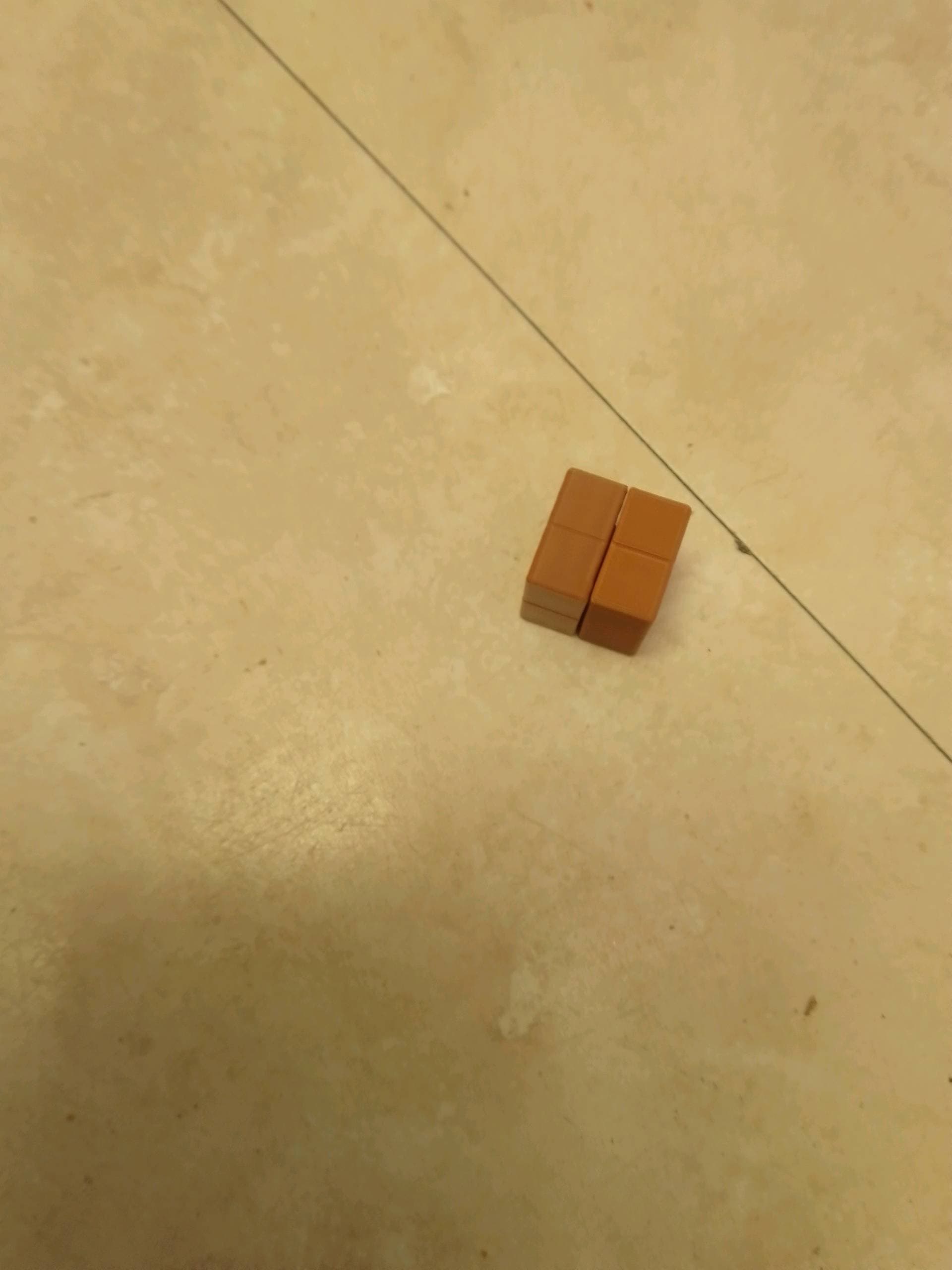 Anti-Anti-stress Cube With Satisfying Clic - Image 3